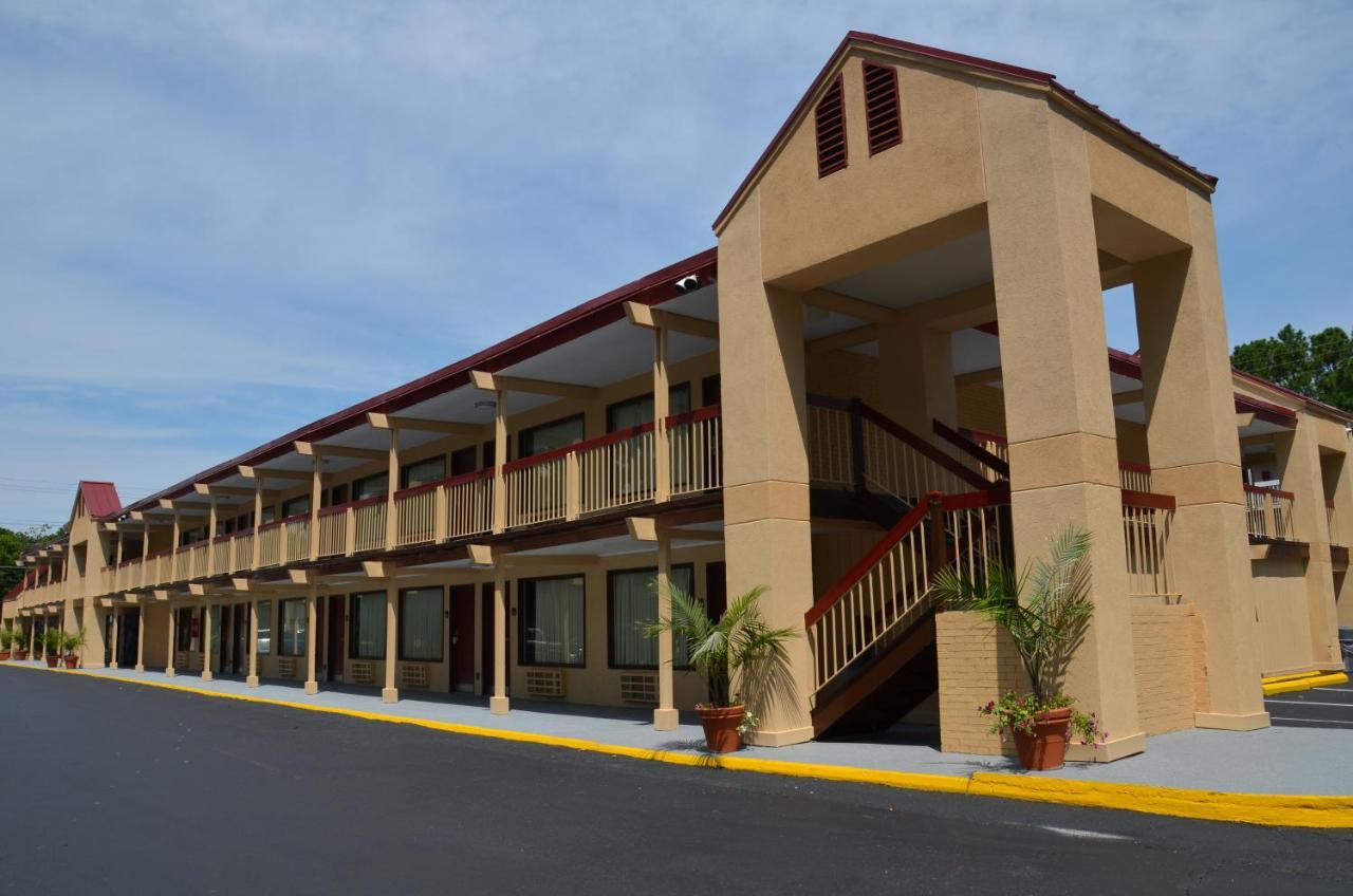Red Roof Inn וויליאמסבורג מראה חיצוני תמונה