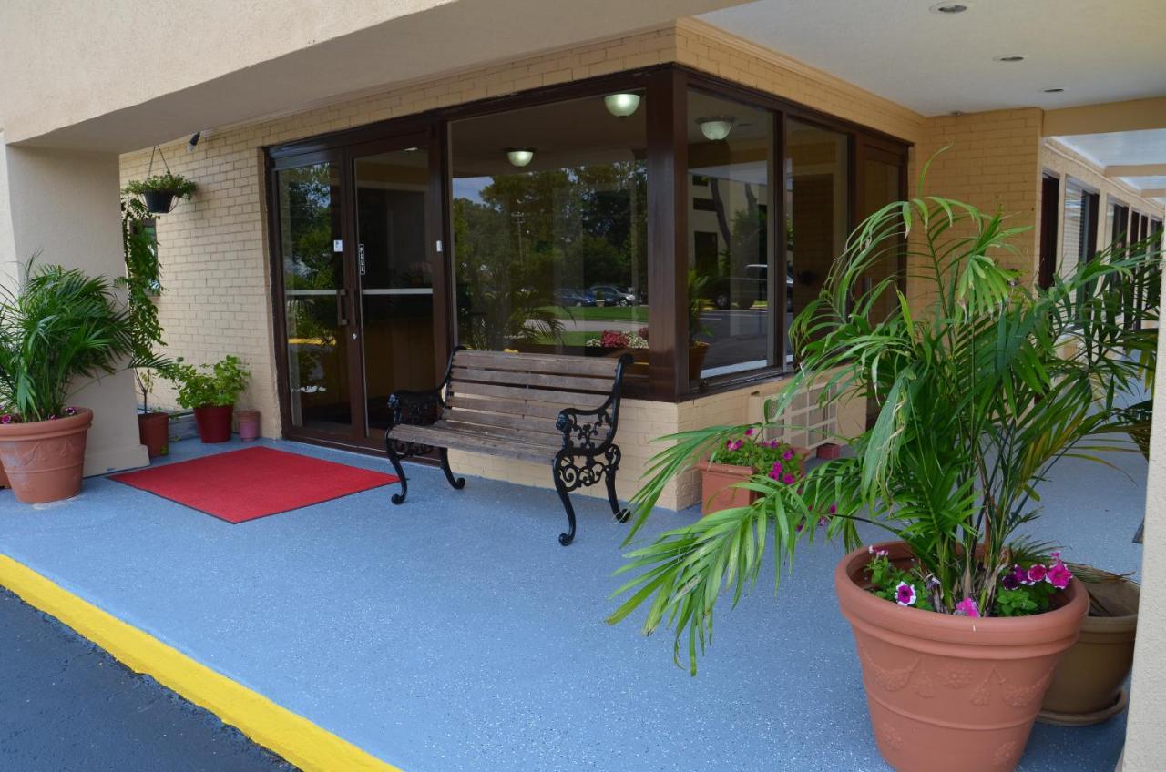 Red Roof Inn וויליאמסבורג מראה חיצוני תמונה