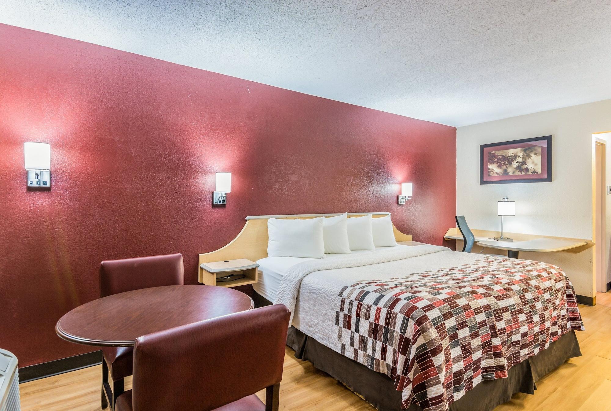 Red Roof Inn וויליאמסבורג מראה חיצוני תמונה